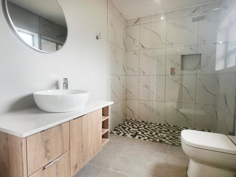 3 Bedroom Property for Sale in Fraaiuitsig Western Cape